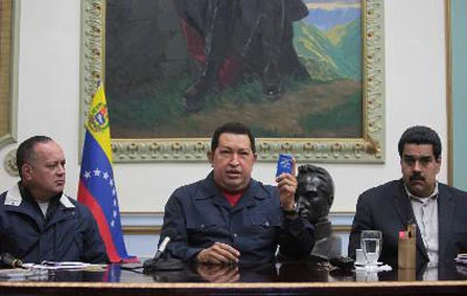 Hugo Chavez đã chọn người kế vị vì "bệnh nặng" ảnh 2