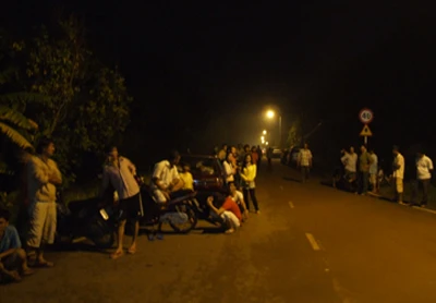 Tin mới nhận: Tàu du lịch Dìn Ký chìm trên sông Sài Gòn, còn 15 người mất tích ảnh 8