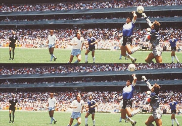 Euro 2012 và kỹ nghệ “mắt diều hâu” ảnh 1