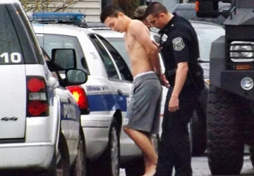 Vụ đánh bom ở Boston: Ba sinh viên bị bắt vì phi tang chứng cứ ảnh 1