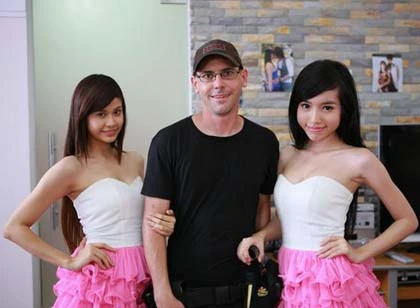 Đinh Ngọc Diệp bị xé áo trong phim 3D Việt ảnh 3