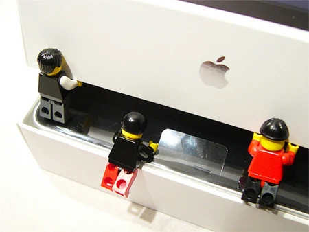 Mở hộp iPad theo phong cách vui nhộn với xếp hình Lego ảnh 18
