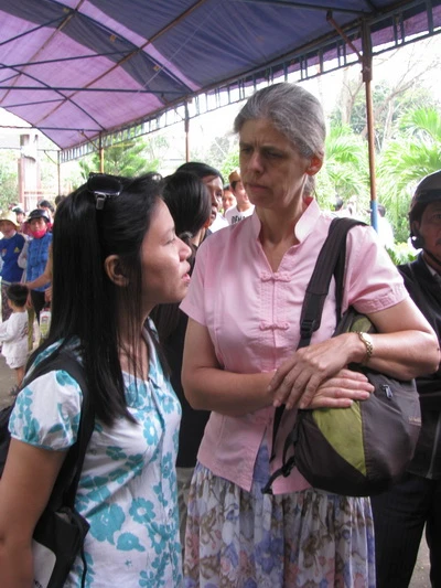 Tiễn đưa mẹ Thứ về với đất trời ảnh 8