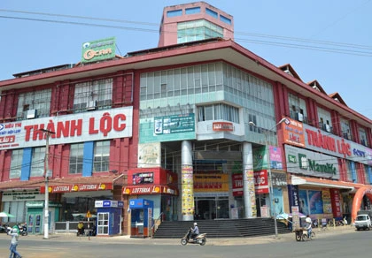 Siêu thị Điện máy Thành Lộc: Trả lại mặt bằng, chuẩn bị khai trương địa điểm mới ảnh 1 Siêu thị Điện máy Thành Lộc: Trả lại mặt bằng, chuẩn bị khai trương địa điểm mới ảnh 1