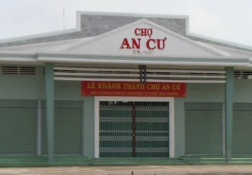 Ép tiểu thương vào chợ mới ảnh 2