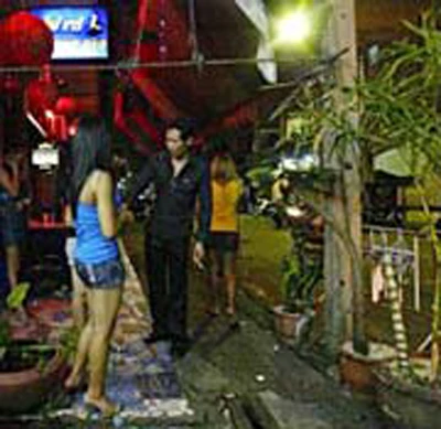 Mại dâm nơi đất khách: Những mảnh đời trôi nổi ảnh 1