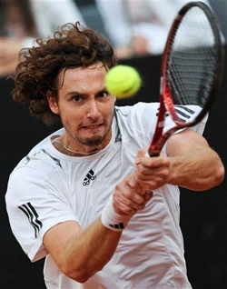 Nadal chật vật vào chung kết Rome Masters ảnh 2