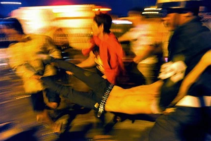 Cảnh giẫm đạp kinh hoàng ở Campuchia ảnh 5