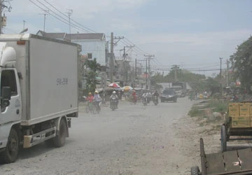 Quốc lộ 1A đoạn Cần Thơ-Cà Mau: Đường thông nhưng cầu vẫn tắc ảnh 2