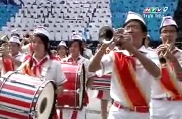 Tường thuật Lễ mittinh kỷ niệm 35 năm giải phóng miền Nam, thống nhất đất nước ảnh 30