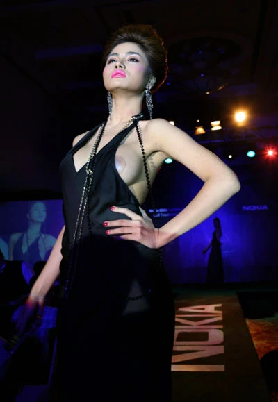 Sao Việt & thời trang "thấy hết" ảnh 4