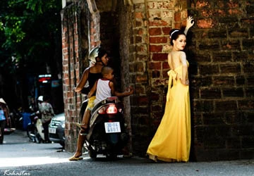 Tai nạn ảnh nóng "chốn hoang sơ" và nỗi khổ người mẫu ảnh 3