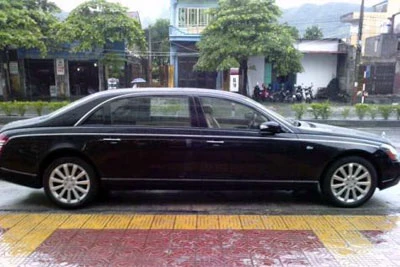 Cận cảnh Maybach 62S giá hơn 20 tỉ đồng ở Việt Nam ảnh 2