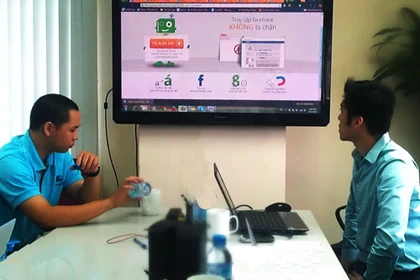 Cốc Cốc: Lướt Facebook với Cờ Rôm+ không lo gặp "lỗi" ảnh 1