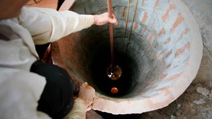 Những người làm việc "dưới âm phủ" ảnh 6 Những người làm việc "dưới âm phủ" ảnh 6