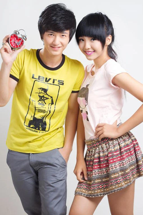 Người mẫu 12 tuổi là "bạn gái" của Huỳnh Anh ảnh 4