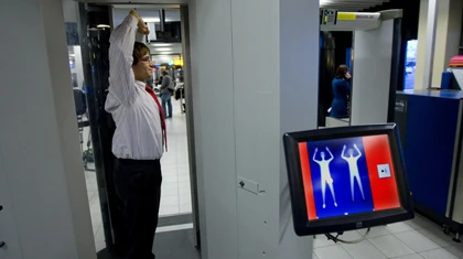 Cấy bom bên trong cơ thể ảnh 2