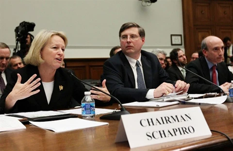 Mỹ chưa tìm ra nguyên nhân của "ngày thứ 5 kinh hoàng" ảnh 1