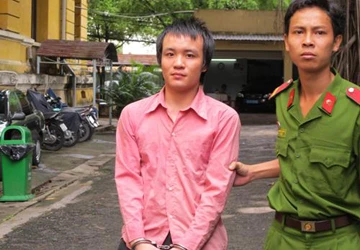 Bảo vệ đánh học sinh tại Lotte Mart được giảm án ảnh 1