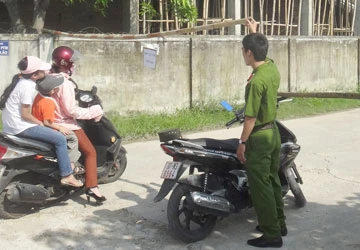 Đề Toán và Anh đều dễ ảnh 2