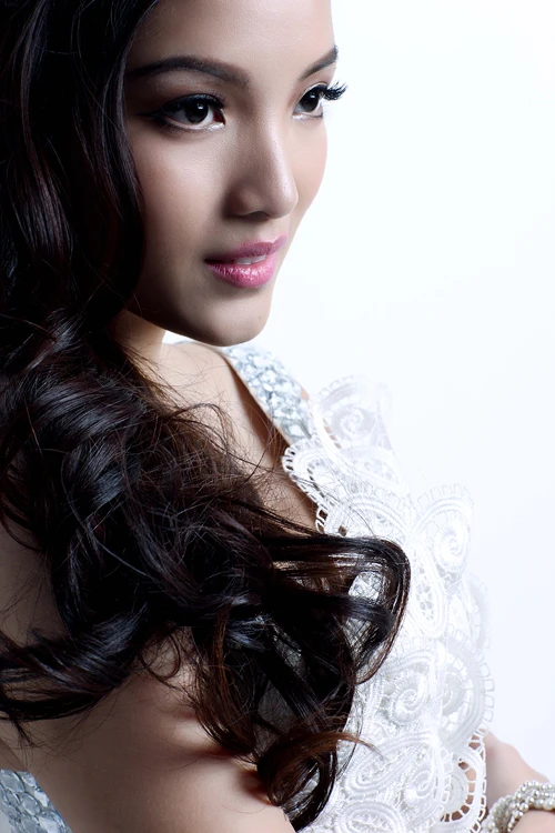 Vẻ yêu kiều của Huỳnh Bích Phương ảnh 2