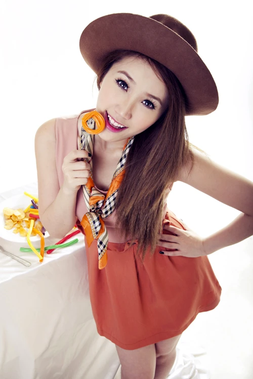 Bảo Thy đáng yêu như thiếu nữ tuổi teen ảnh 8