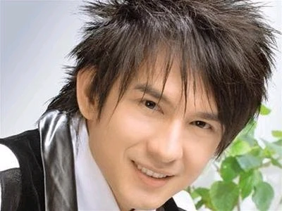 Ca sĩ Đan Trường