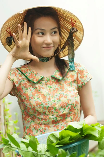 Ngân Khánh kém sắc khi vào vai ô sin ảnh 4 Ngân Khánh kém sắc khi vào vai ô sin ảnh 4