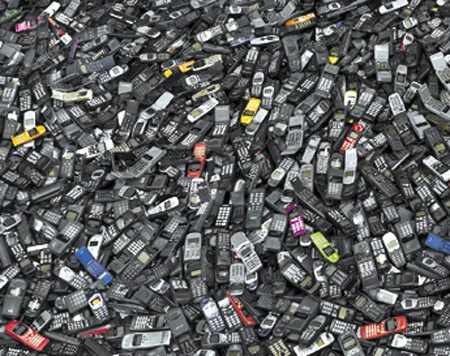 Những bãi rác thải điện tử khổng lồ ảnh 6