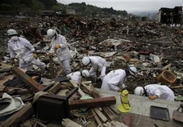 Cảnh sát Nhật gặp nhiều ác mộng sau sóng thần ảnh 1