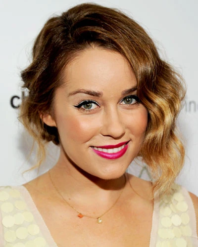 Những kiểu tóc ấn tượng cho năm mới ảnh 7