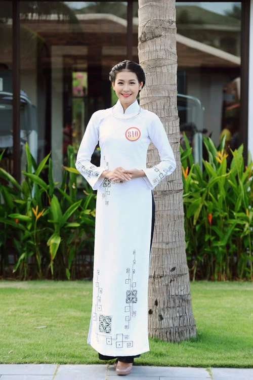 Thí sinh Hoa hậu VN thướt tha với áo dài ảnh 11