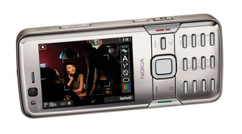 Nokia N82 chụp ảnh tốt. Ảnh: Cnet. Nokia N82 chụp ảnh tốt. Ảnh: Cnet.