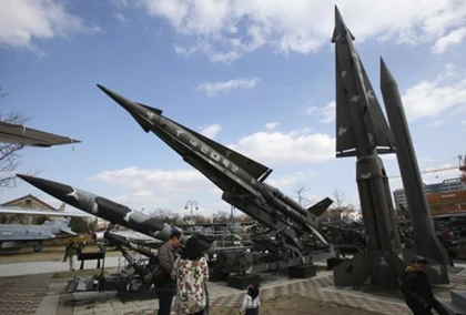 Triều Tiên đưa dàn phóng tên lửa Scud tới bờ đông ảnh 1