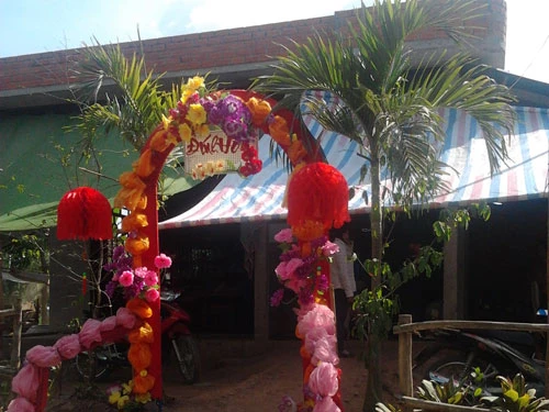 Tiền Giang: Sốc với cô dâu 13 tuổi! ảnh 1