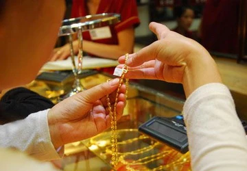 Vàng trong nước lao dốc một triệu đồng mỗi lượng ảnh 1