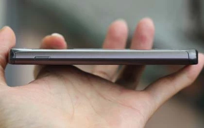 Cận cảnh điện thoại Samsung Bada cao cấp nhất ở VN ảnh 5