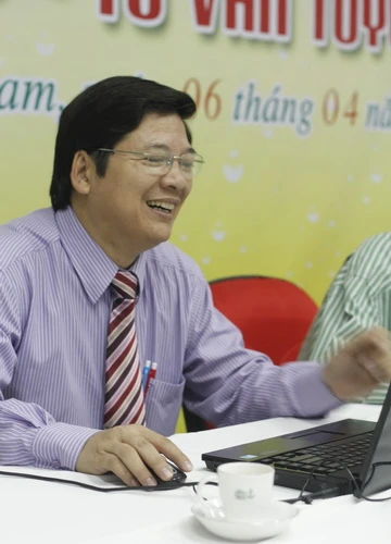 Trực tuyến, "Hướng dẫn chọn ngành, nghề và cách làm hồ sơ dự thi" ảnh 4