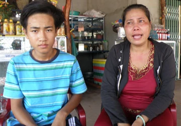 Làm gắt với người mót mủ ảnh 1