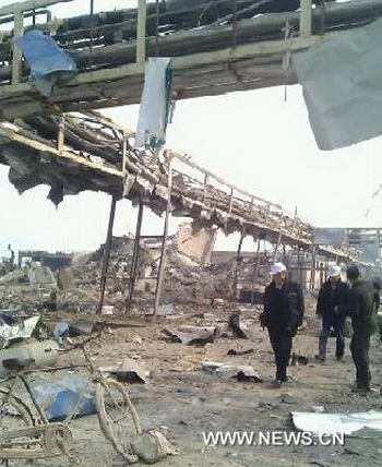 Trung Quốc: lại nổ nhà máy hóa chất, 9 người chết ảnh 3