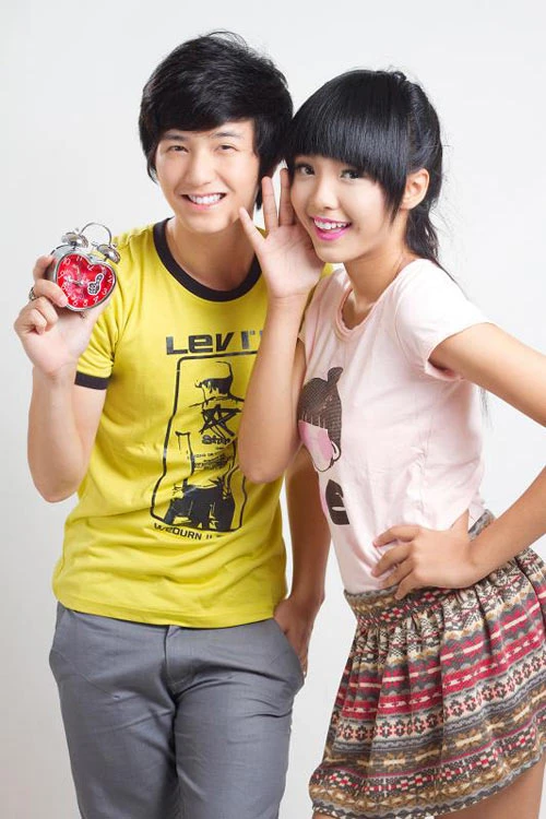 Người mẫu 12 tuổi là "bạn gái" của Huỳnh Anh ảnh 3