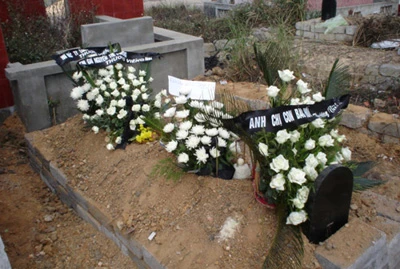 Chuyện rợn người ở nghĩa địa chôn toàn thanh niên ảnh 4 Chuyện rợn người ở nghĩa địa chôn toàn thanh niên ảnh 4