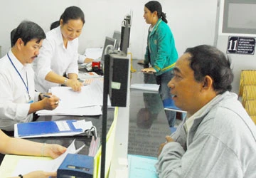 Lẽ nào chỉ TP.HCM làm khó người nộp thuế? ảnh 1