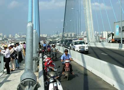 Chùm ảnh: Thông đốt hầm chui Thủ Thiêm số 1 và 2 ảnh 4