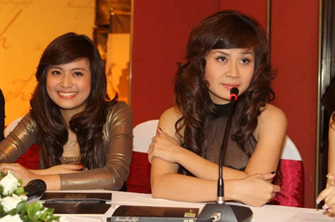 Cận cảnh Hoàng Thùy Linh ngày “sinh con đầu lòng” ảnh 6