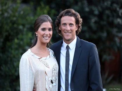 Diego Forlan cưới vợ trẻ hơn mình 11 tuổi ảnh 2 Diego Forlan cưới vợ trẻ hơn mình 11 tuổi ảnh 2