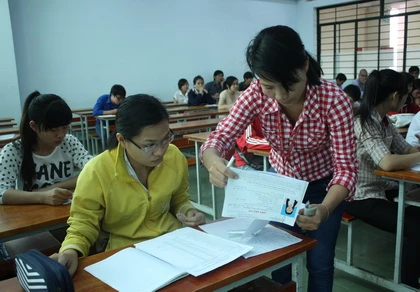 Thêm điểm trúng tuyển chính thức của ĐH Khoa học Xã hội và Nhân văn, ĐH Luật TP.HCM, ĐH Sài Gòn ảnh 1