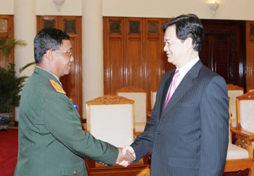 Thúc đẩy hợp tác quốc phòng hai nước Việt-Lào ảnh 1