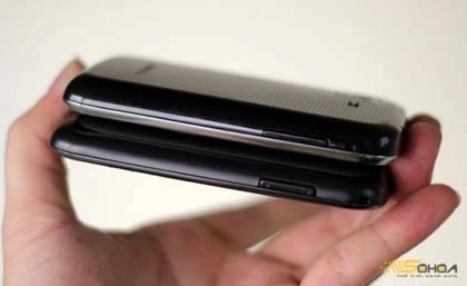 Hai di động QWERTY giá rẻ của Samsung ảnh 4