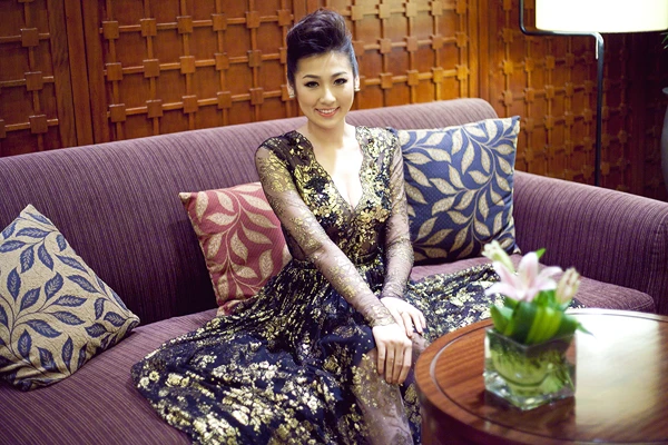 Dương Tú Anh khéo... khoe ảnh 7 Dương Tú Anh khéo... khoe ảnh 7